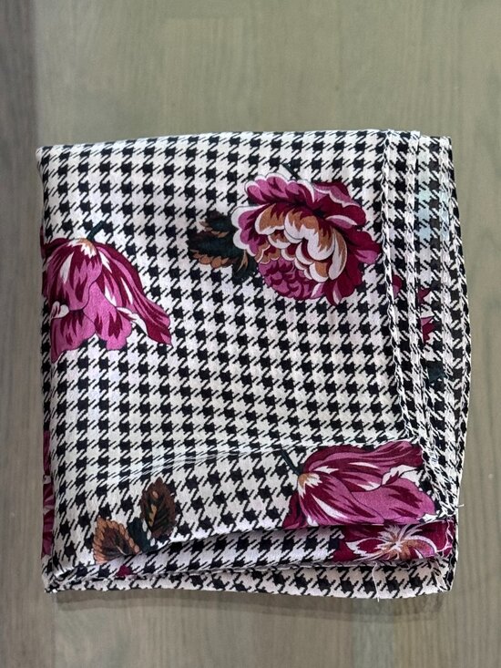 Club 7 Echo Accessories - Club 7 Echo Vintage Floral Gingham Scarf, Great Condition